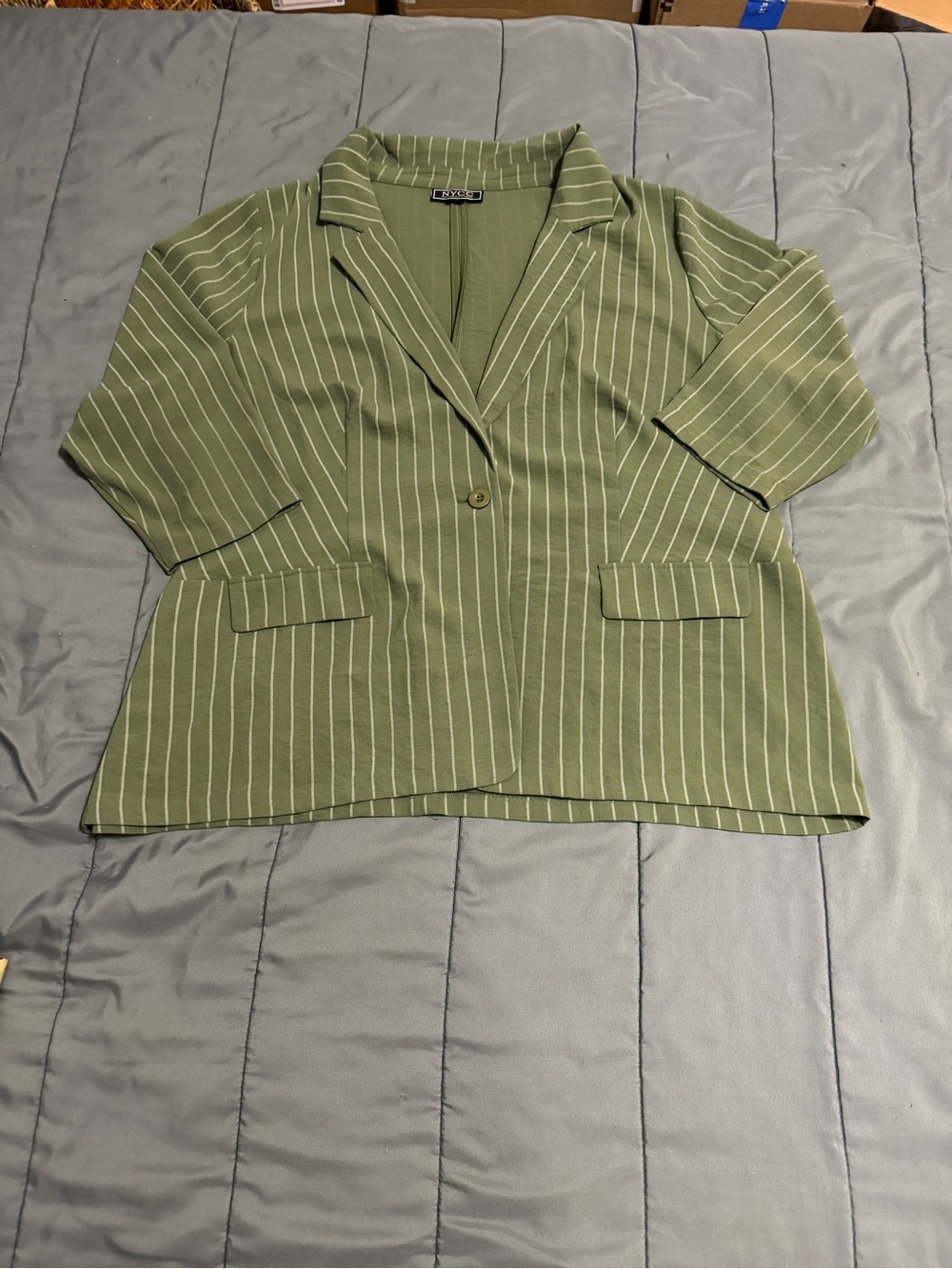 New York & Company Olive Pinstripe Single-Button 3/4 Sleeve lightweight Blazer - Picture 3 of 5